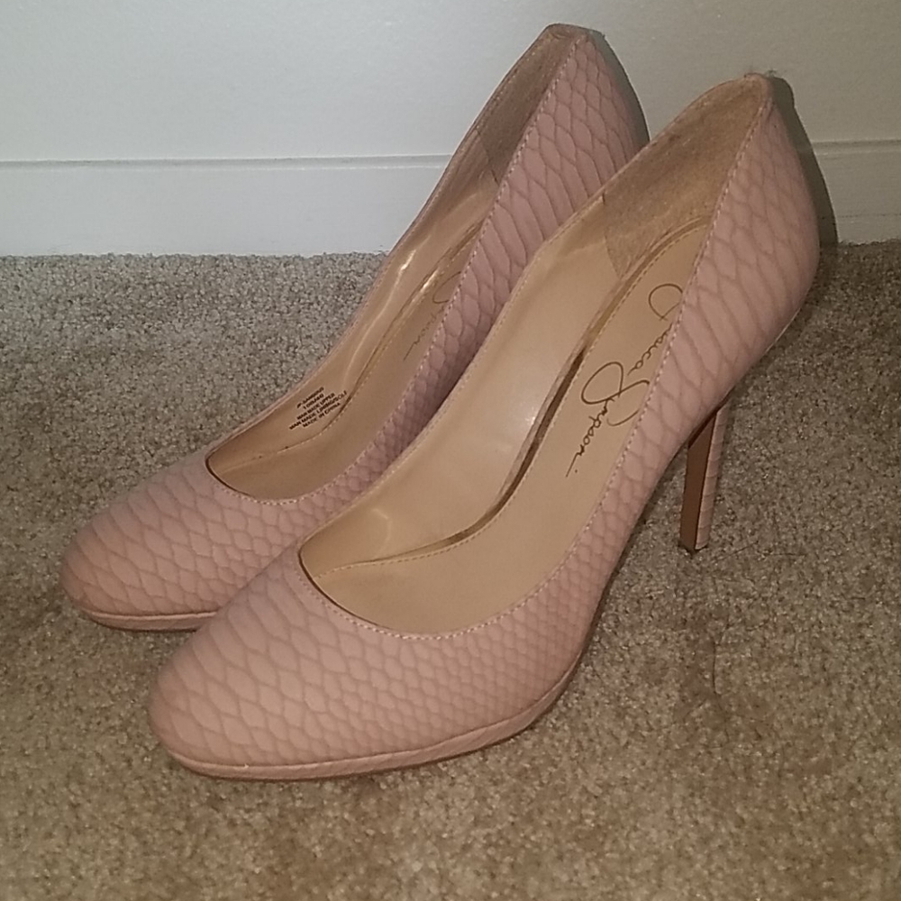 Jessica Simpson Snake print 5" heels